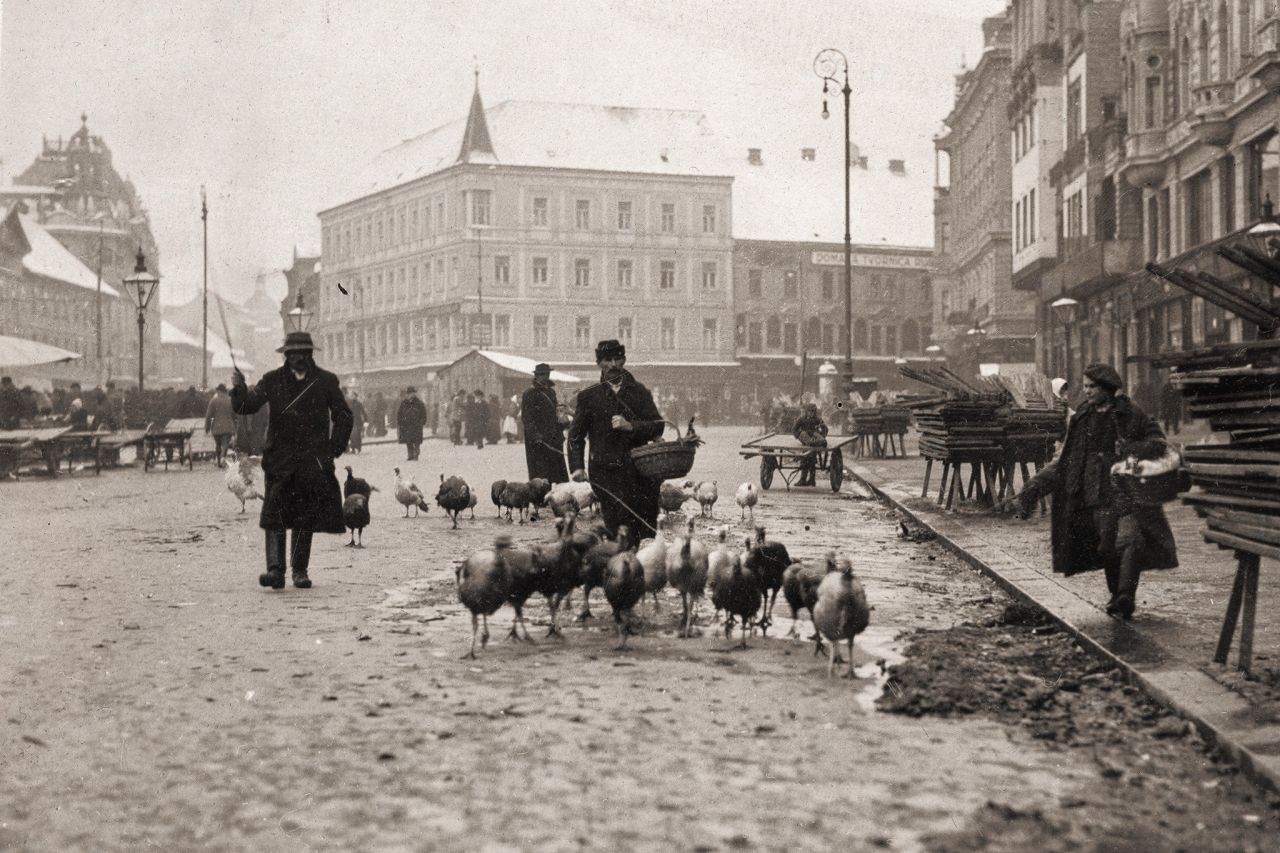 Trg bana Jelačića 1919. godine